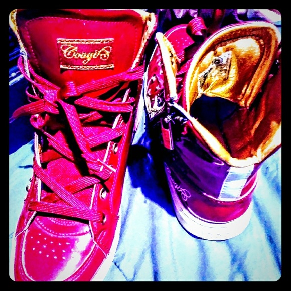 COOGI Shoes - Coogi shoes size 7.5